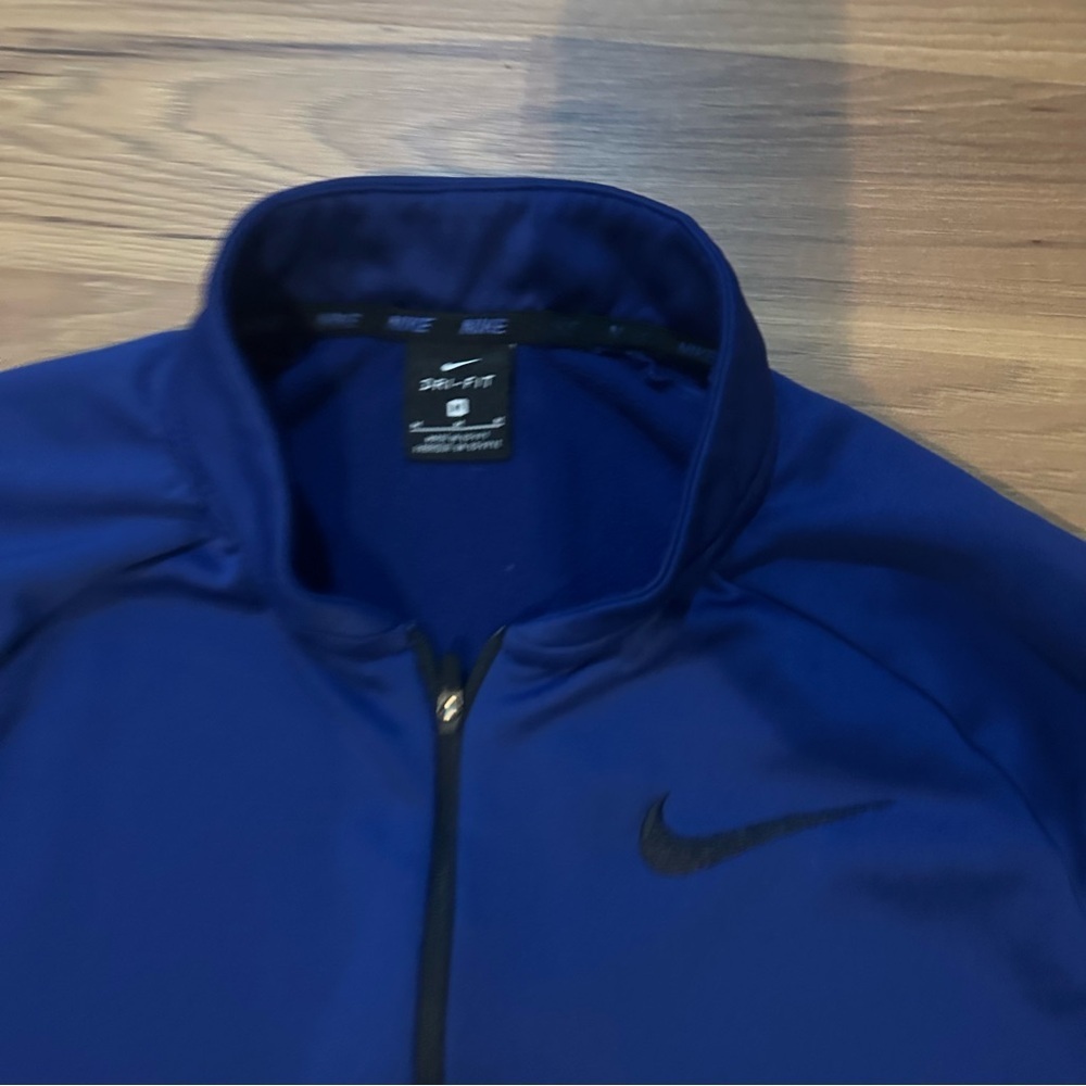 Nike Men's Royal Blue Quarter Zip Performance Jacket - Picture 2 of 4